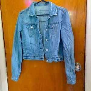 AMERICAN EAGLE OUTFITTERS SHORT DENIM JACKET